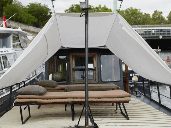 my cool houseboat Paris
